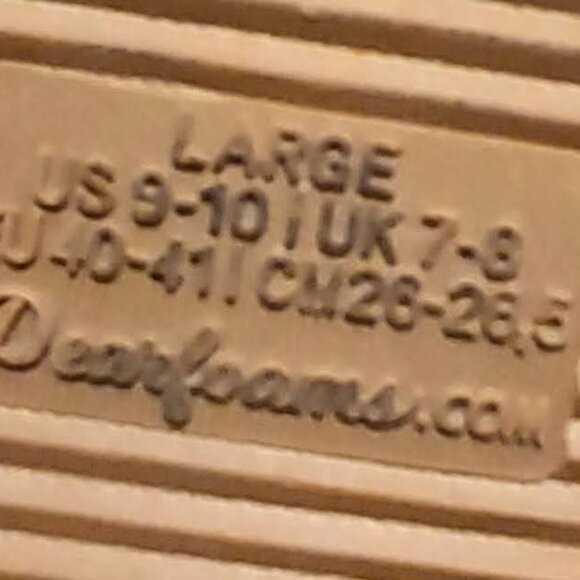 Womans Deerfoam Cosy Comfort Slippers SZ L Faux Fur Comfortable & Warm Beige - Picture 4 of 7